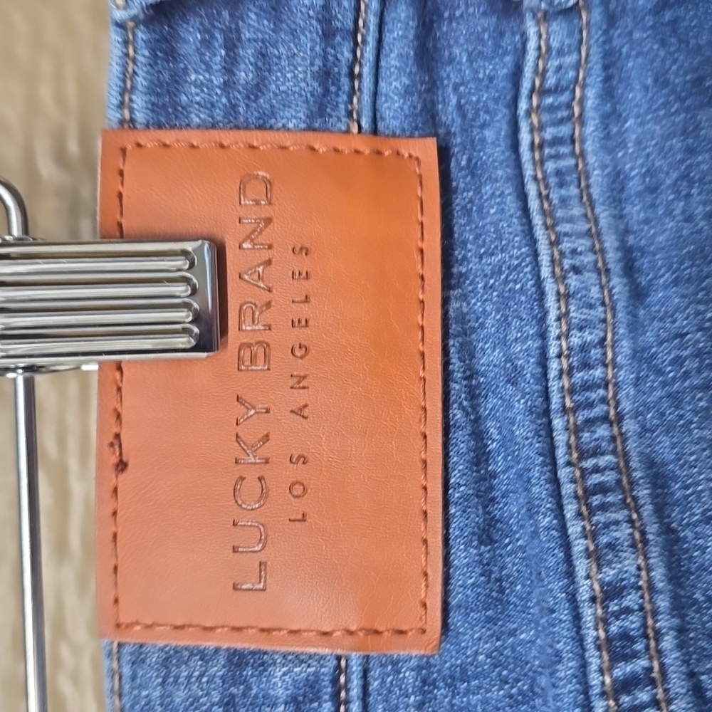 Lucky Brand sweet boot jeans 8/29r - Picture 11 of 16